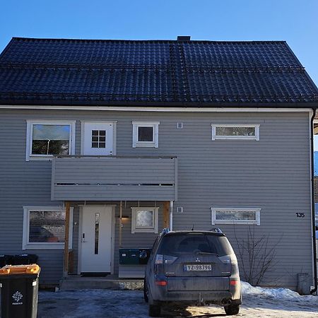Koselig Leilighet I Tromso Bagian luar foto